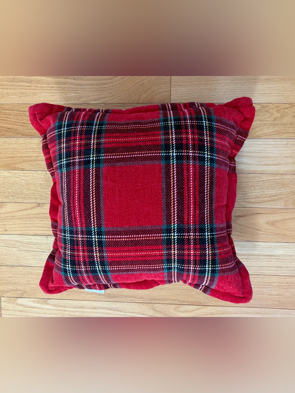 Brentwood Originals Christmas Holiday Plaid Throw Pillow Red Tartan 16”x16”